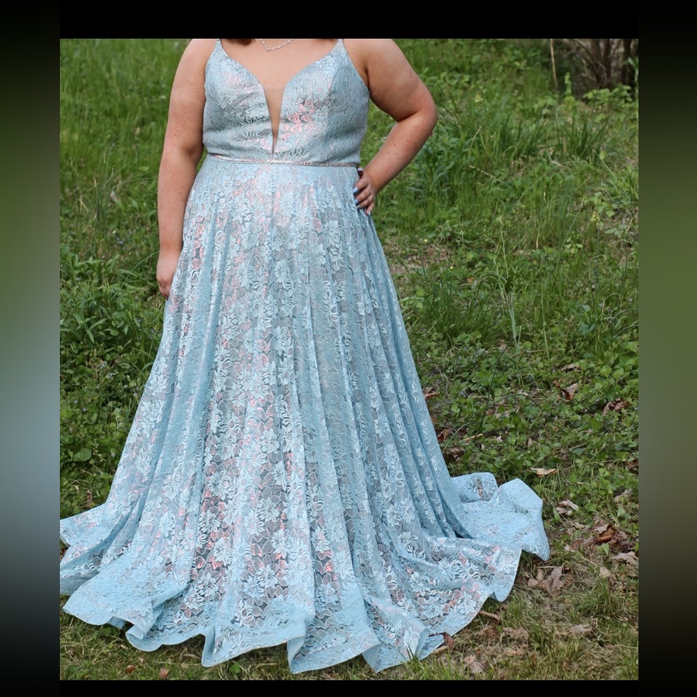 JVN by Jovani prom dress size 22